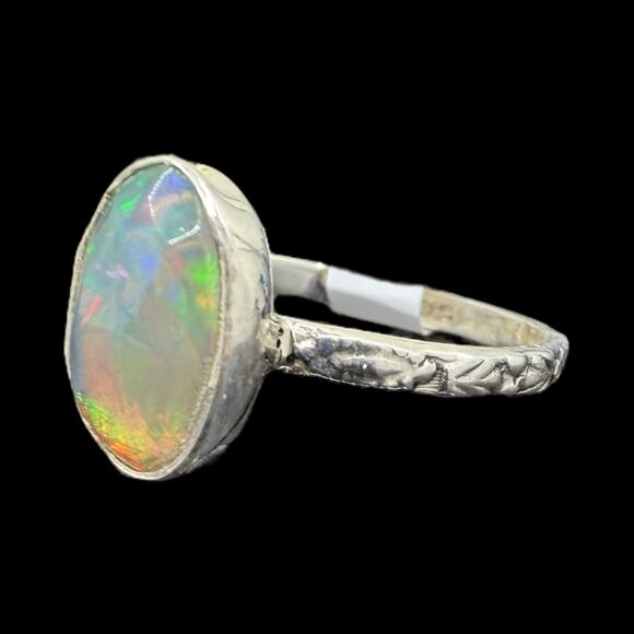 Rose Cut Oval Ethiopian Opal Ring 925 Sterling Silver Size 8 Carved Band - Picture 3 of 4